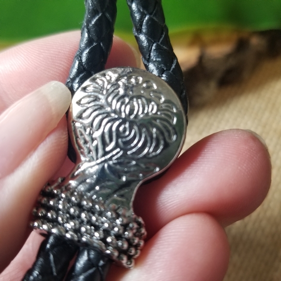 Braided leather cuff Bracelet - Picture 6 of 7